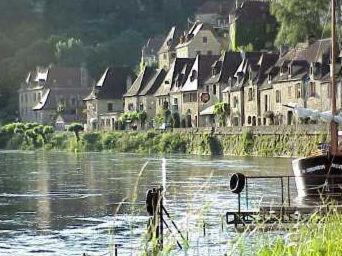 Hotel Restaurant Du Tourisme Latronquière Екстериор снимка