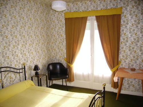 Hotel Restaurant Du Tourisme Latronquière Удобства снимка