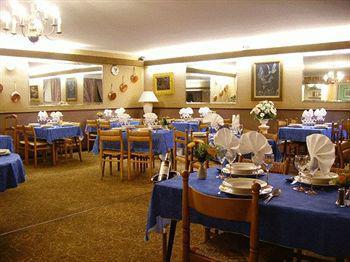 Hotel Restaurant Du Tourisme Latronquière Екстериор снимка